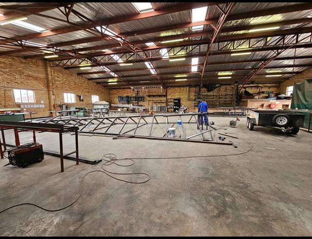 2,899M² FACTORY TO LET IN KYA SANDS